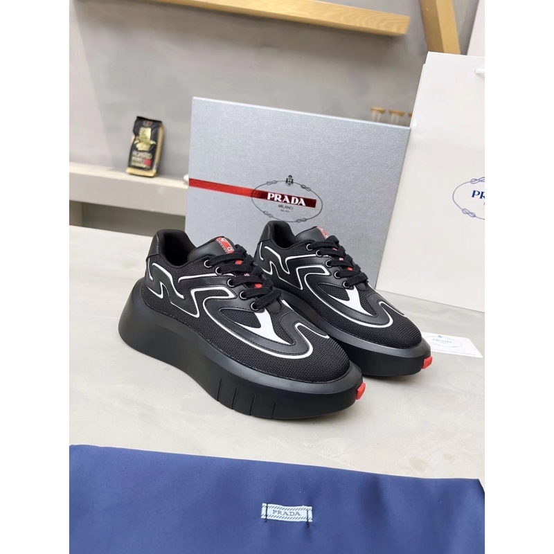 Pra*a casual shoes